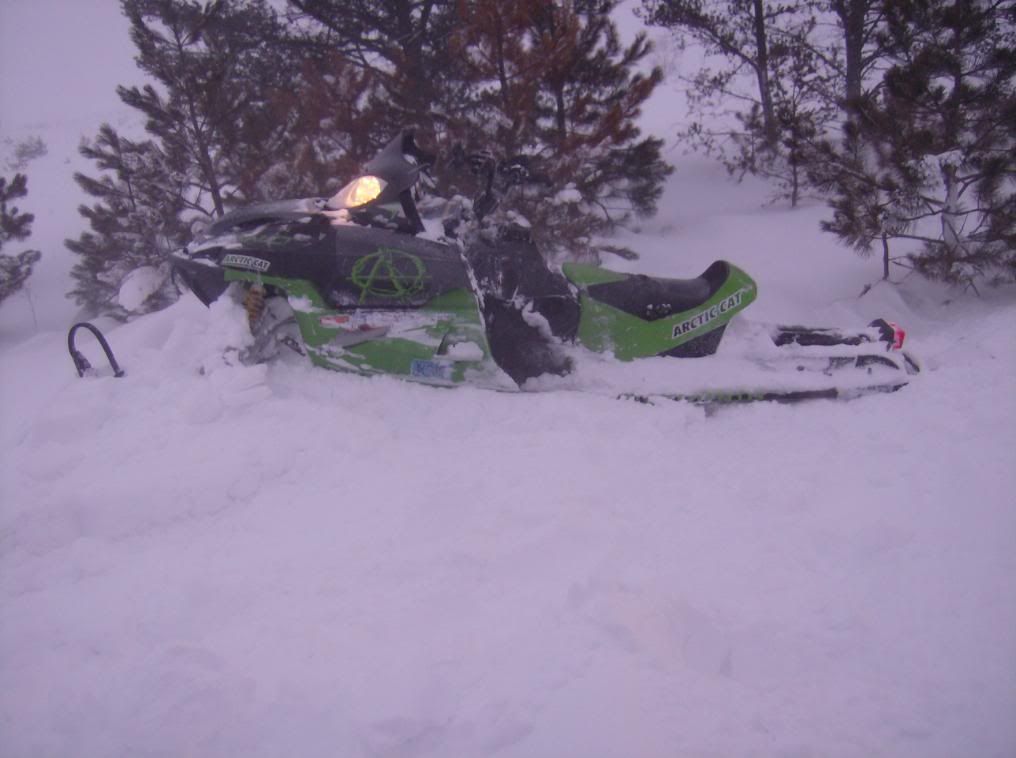 Long track vs. Short track. Hardcore Sledder